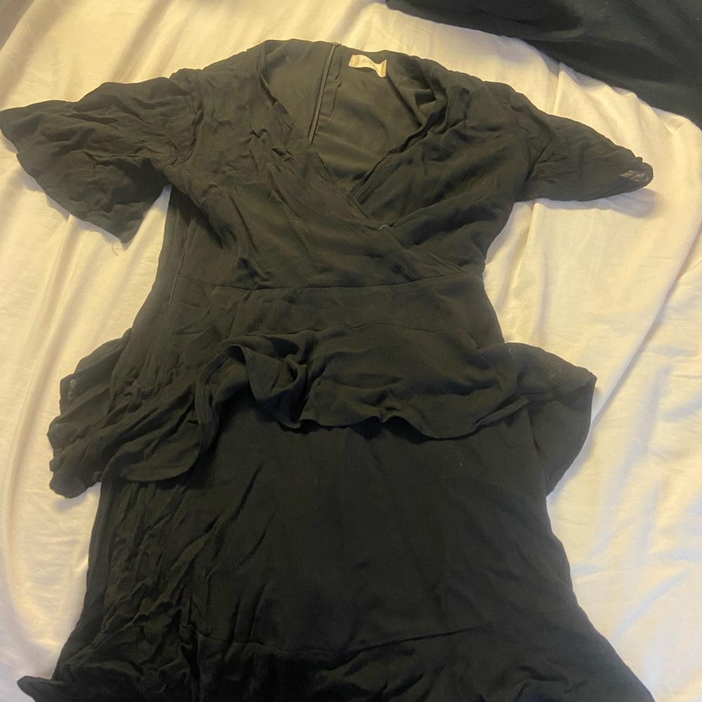 Short sleeve black ruffle dress